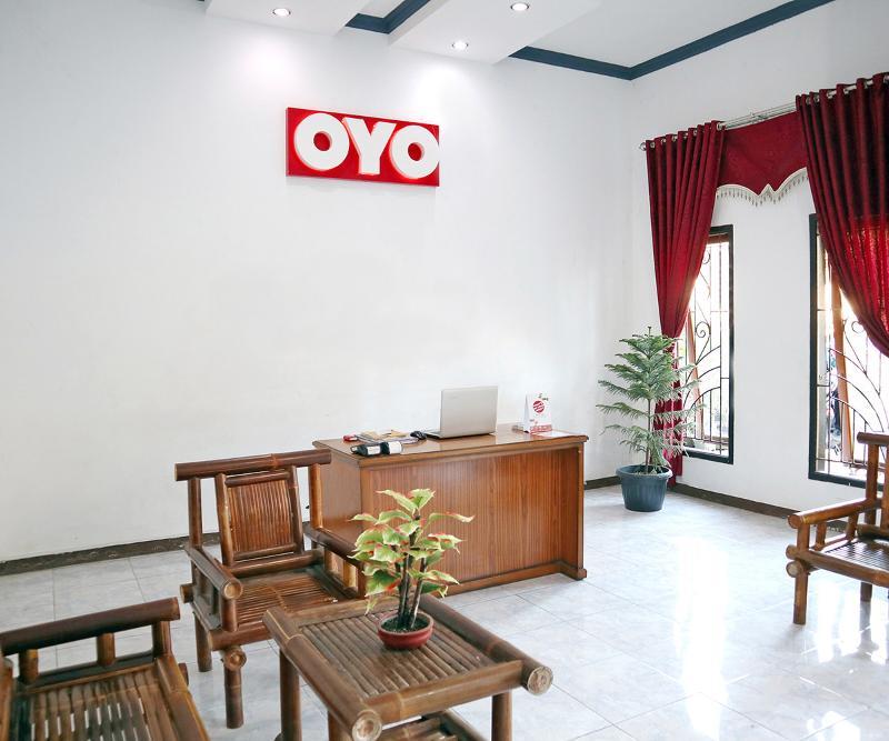 Reddoorz Syariah At Penginapan Eby Padang Ngoại thất bức ảnh